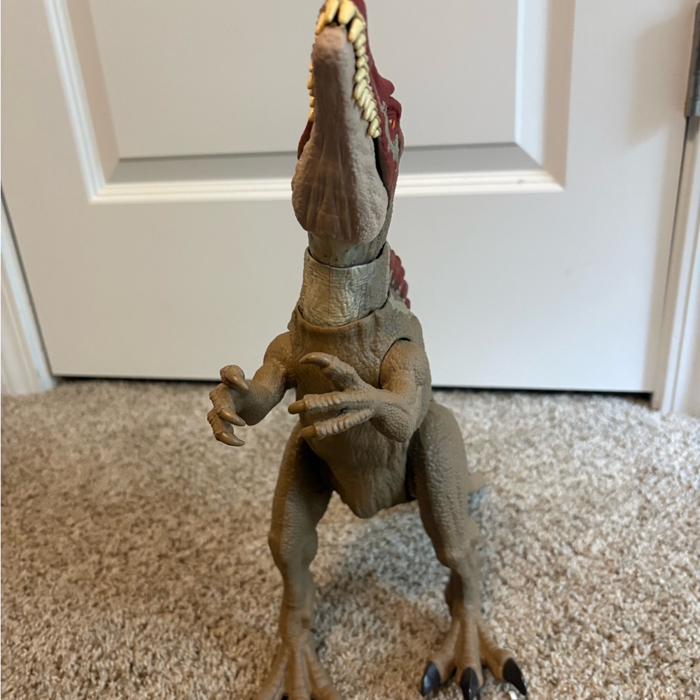 Jurassic World Spinosaurus Reptile Figure Toy - Picture 2 of 6